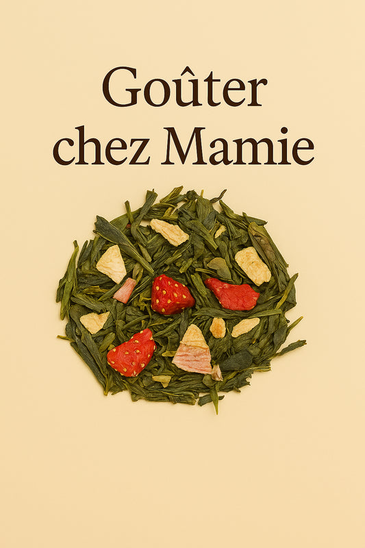 Thé vert bio Fraise Rhubarbe – Goûter chez Mamie, sachet étiquette avant